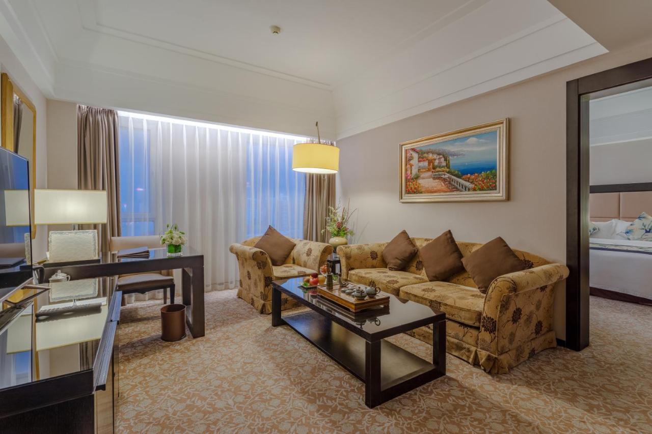 Shenyang Haiyun Jinjiang International Hotel Exteriör bild