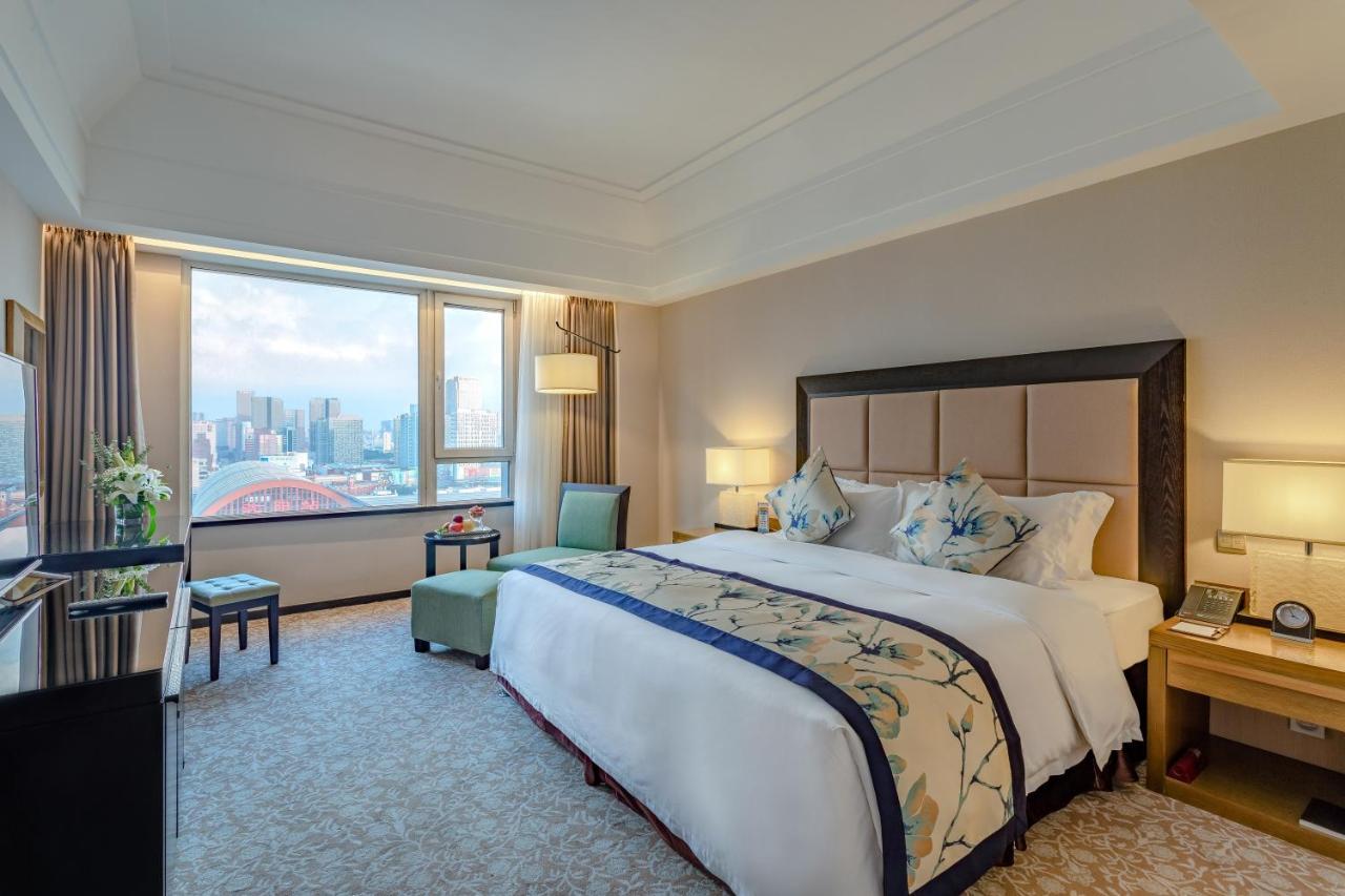 Shenyang Haiyun Jinjiang International Hotel Exteriör bild