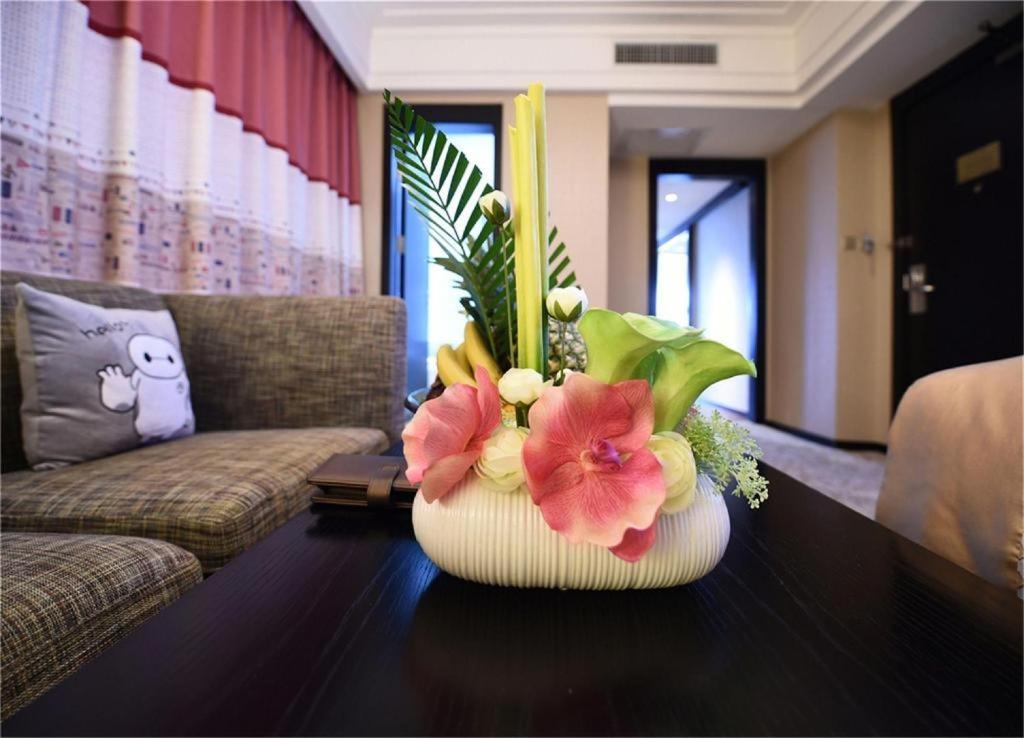 Shenyang Haiyun Jinjiang International Hotel Exteriör bild