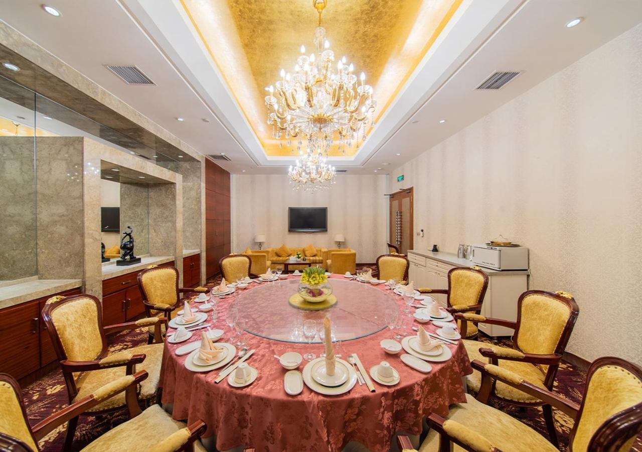 Shenyang Haiyun Jinjiang International Hotel Exteriör bild